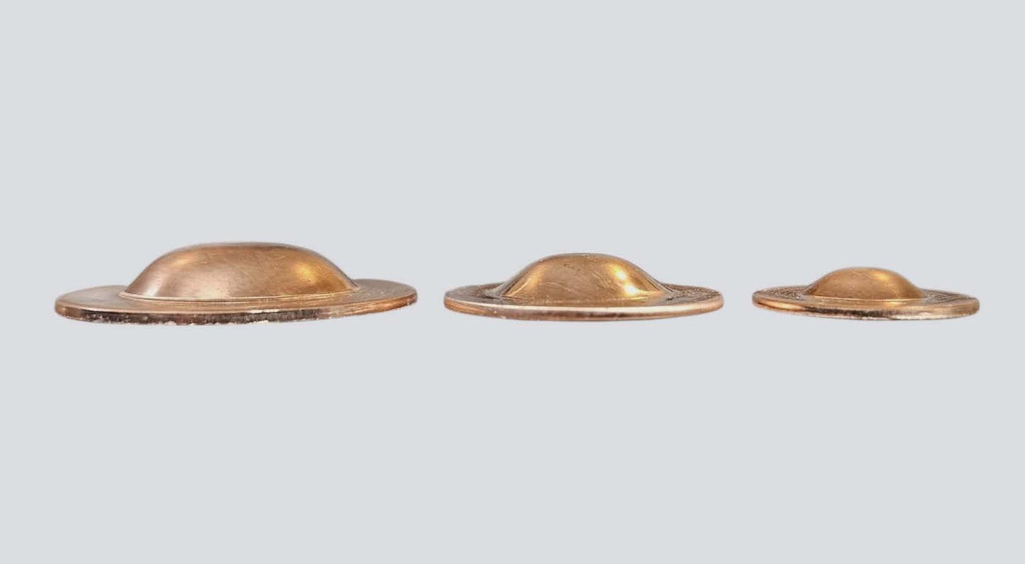 Round conchos, round flange dome