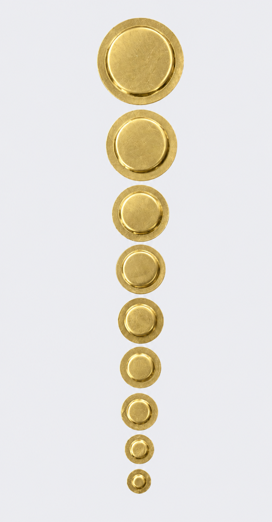 Round conchos, flat flange dome