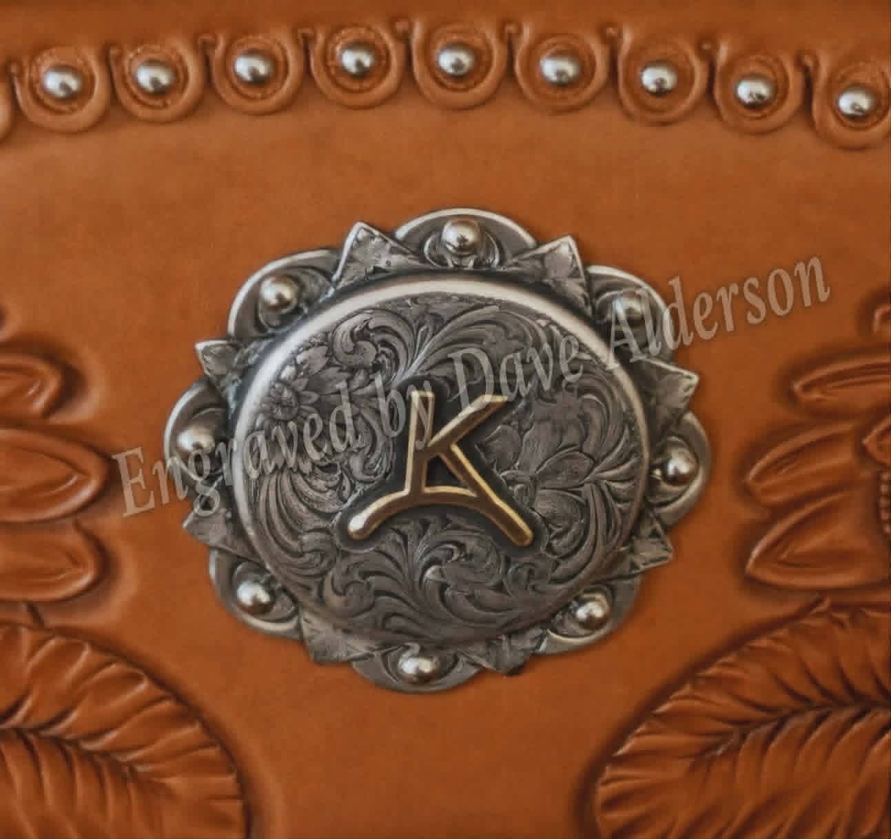 Pico conchos, flat flange domes